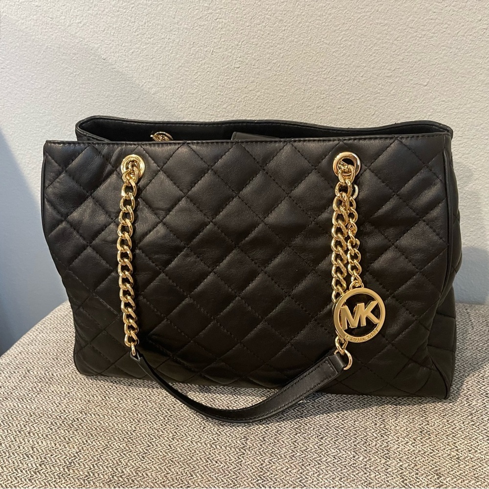 Michael Kors Medium Quilted Leather Shoulder Bag